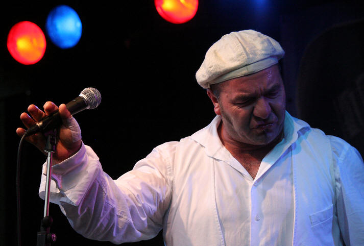 © Copyright 2008 Alan White. All Rights Reserved.