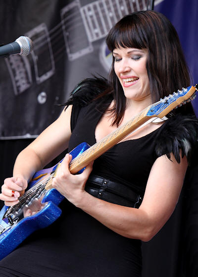 © Copyright 2011 Alan White. All Rights Reserved.
