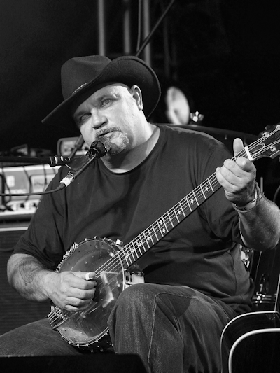 � Copyright 2010 Alan White. All Rights Reserved.