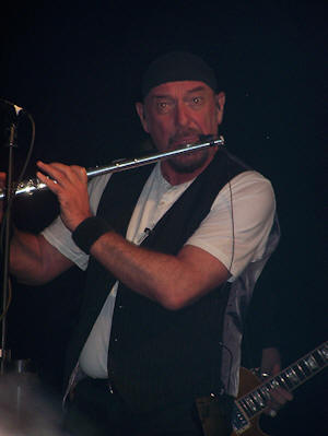 Ian Anderson � Copyright 2009 Courtland Bresner. All Rights Reserved.