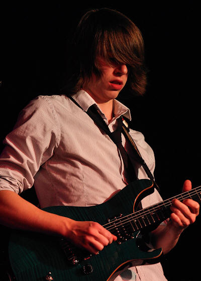 � Copyright 2010 Alan White. All Rights Reserved.