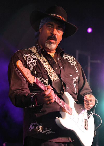 � Copyright 2010 Alan White. All Rights Reserved.