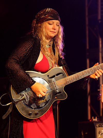 � Copyright 2010 Alan White. All Rights Reserved.