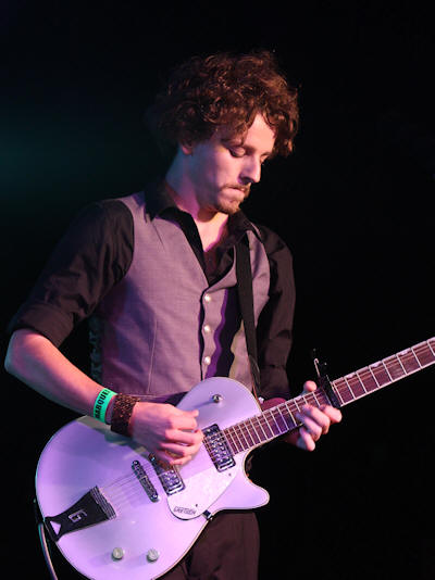 � Copyright 2010 Alan White. All Rights Reserved.