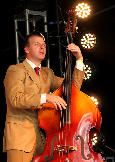 � Copyright 2011 Alan White. All Rights Reserved.