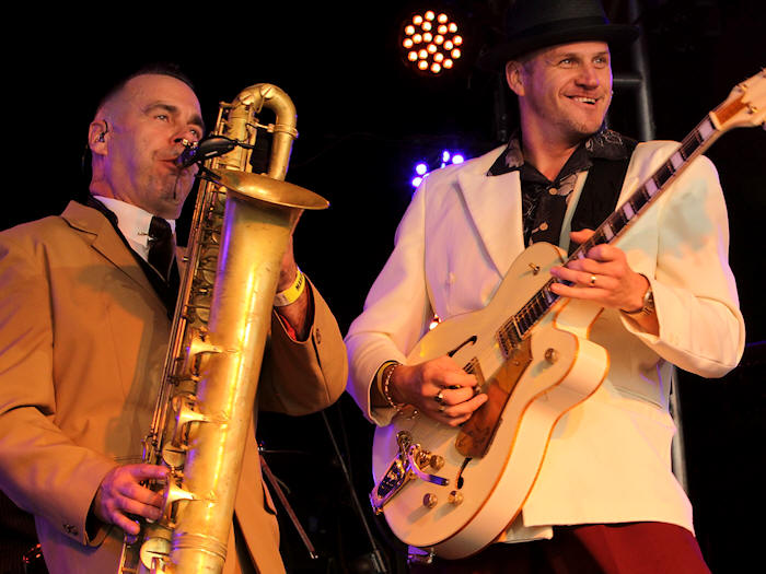 � Copyright 2011 Alan White. All Rights Reserved.
