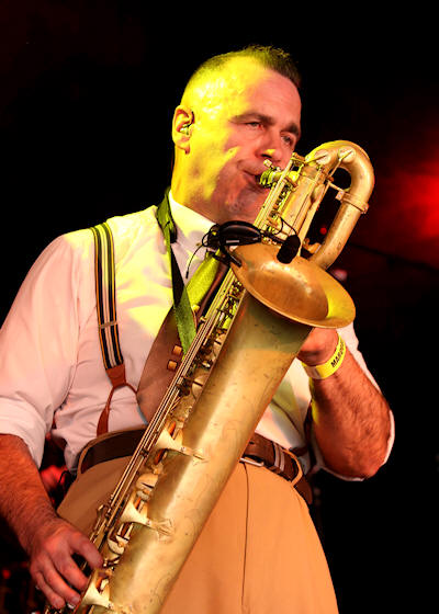 � Copyright 2011 Alan White. All Rights Reserved.