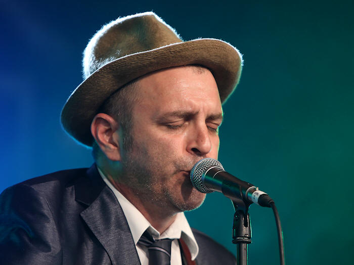 � Copyright 2011 Alan White. All Rights Reserved.