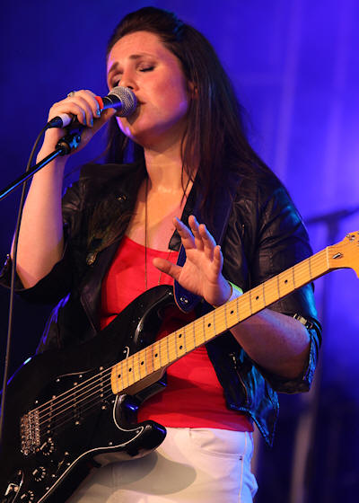 � Copyright 2011 Alan White. All Rights Reserved.