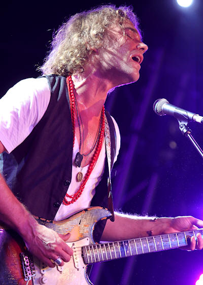 � Copyright 2011 Alan White. All Rights Reserved.
