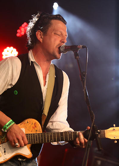 � Copyright 2011 Alan White. All Rights Reserved.