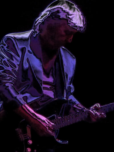 � Copyright 2011 Alan White. All Rights Reserved.