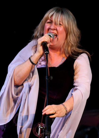 � Copyright 2011 Alan White. All Rights Reserved.