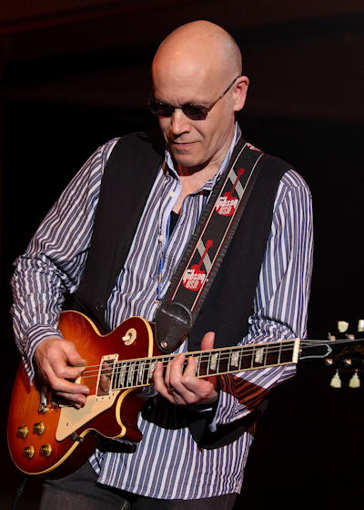 � Copyright 2013 Alan White. All Rights Reserved.