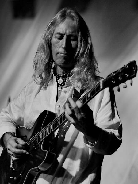 � Copyright 2013 Alan White. All Rights Reserved.