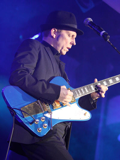 � Copyright 2009 Alan White. All Rights Reserved.
