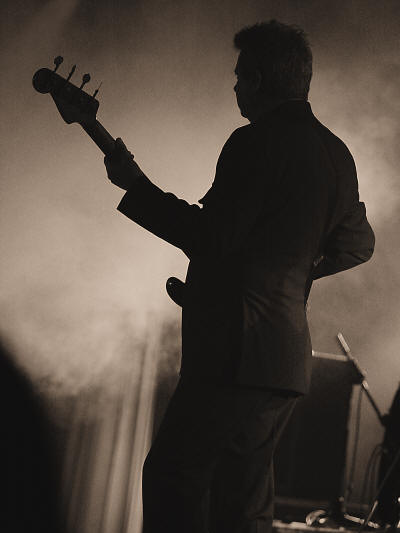 � Copyright 2009 Alan White. All Rights Reserved.
