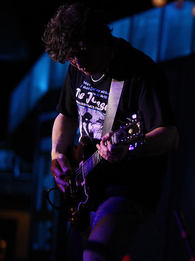 � Copyright 2009 Alan White. All Rights Reserved.