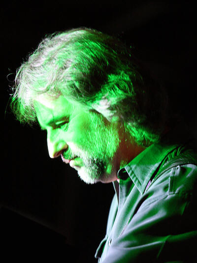 � Copyright 2009 Alan White. All Rights Reserved.