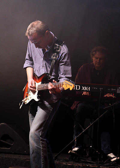 � Copyright 2011 Alan White. All Rights Reserved.