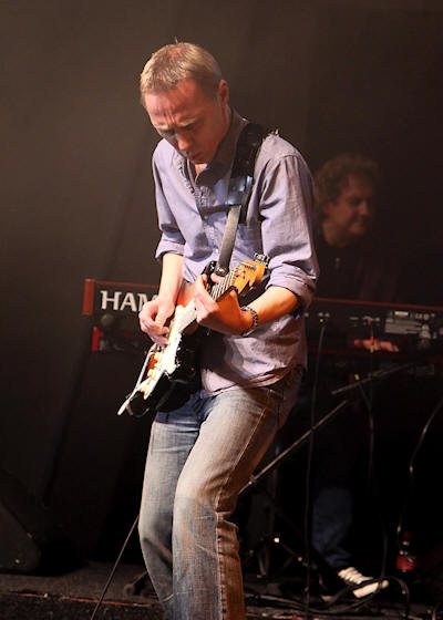 � Copyright 2011 Alan White. All Rights Reserved.