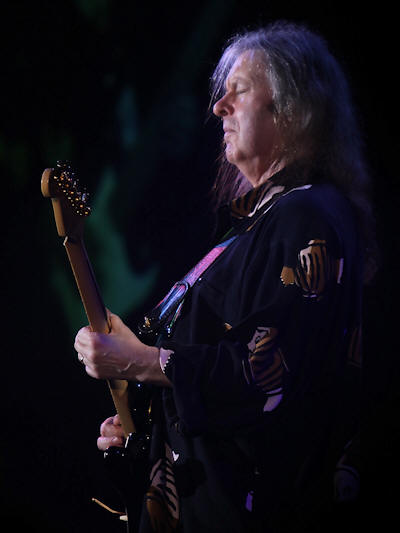 � Copyright 2012 Alan White. All Rights Reserved.