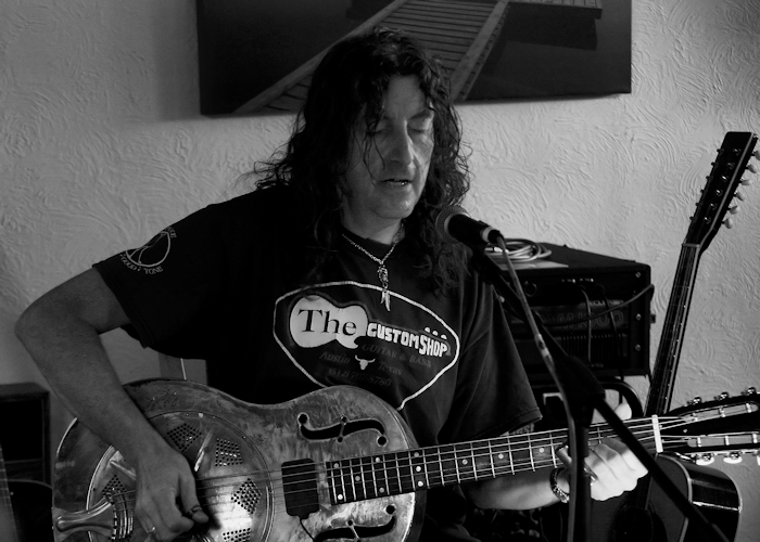 � Copyright 2010 Alan White. All Rights Reserved.