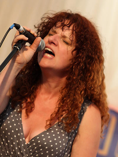 © Copyright 2011 Alan White. All Rights Reserved.