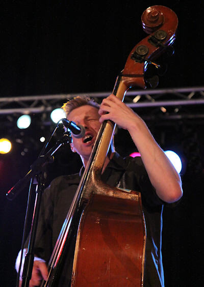 � Copyright 2009 Alan White. All Rights Reserved.