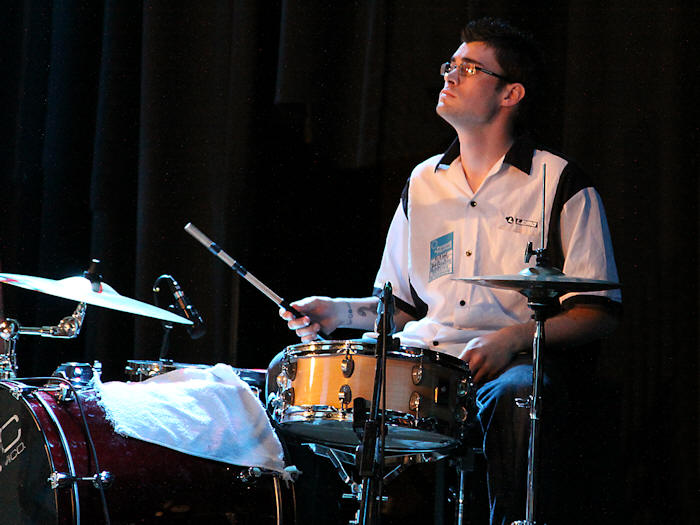 � Copyright 2009 Alan White. All Rights Reserved.
