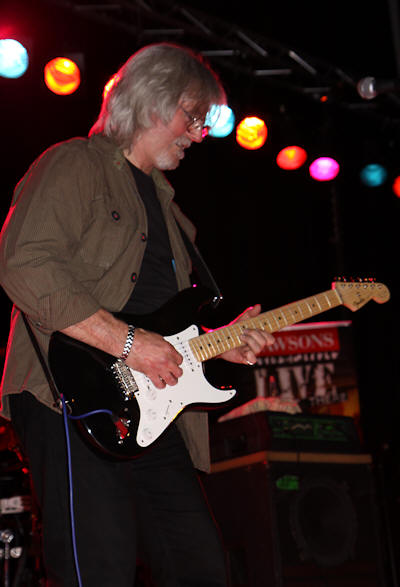 � Copyright 2009 Alan White. All Rights Reserved.