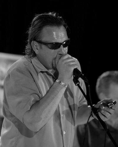 � Copyright 2009 Alan White. All Rights Reserved.