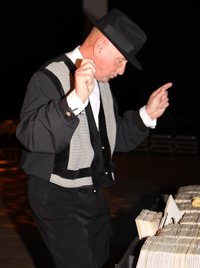 � Copyright 2009 Alan White. All Rights Reserved.