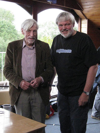 © Copyright 2009 Alan White. All Rights Reserved.