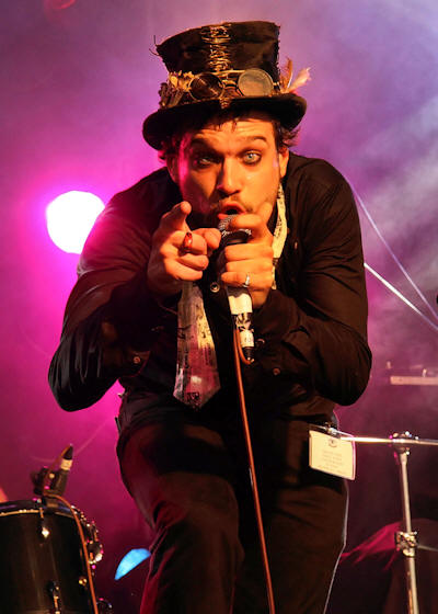 © Copyright 2010 Alan White. All Rights Reserved.
