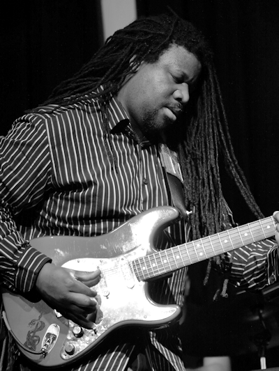 © Copyright 2009 Alan White. All Rights Reserved.