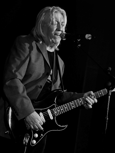© Copyright 2011 Alan White. All Rights Reserved.