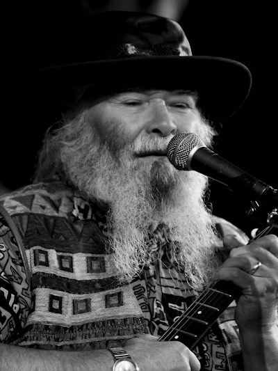 © Copyright 2010 Alan White. All Rights Reserved.