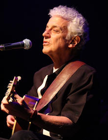 Doug MacLeod © Copyright 2009 Alan White. All Rights Reserved.