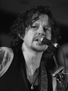 Ian Siegal © Copyright 2012 Alan White. All Rights Reserved.