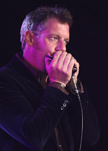Giles King © Copyright 2011 Alan White. All Rights Reserved.